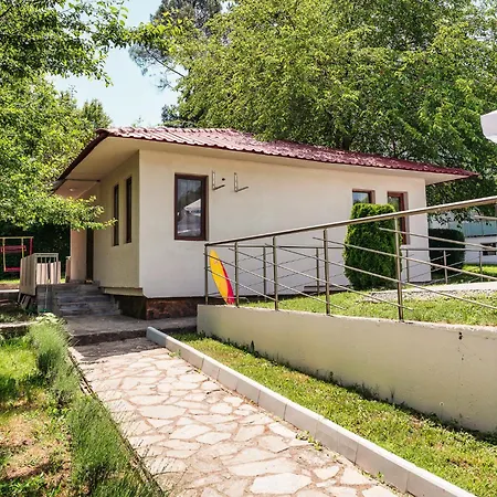 и марая