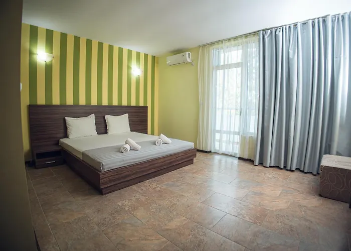 и марая Апартамент